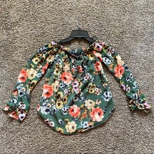 One clothing low sholder top -XS